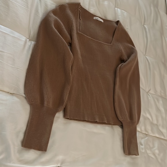 Oak and Fort Chestnut Sweater - Picture 5 of 5